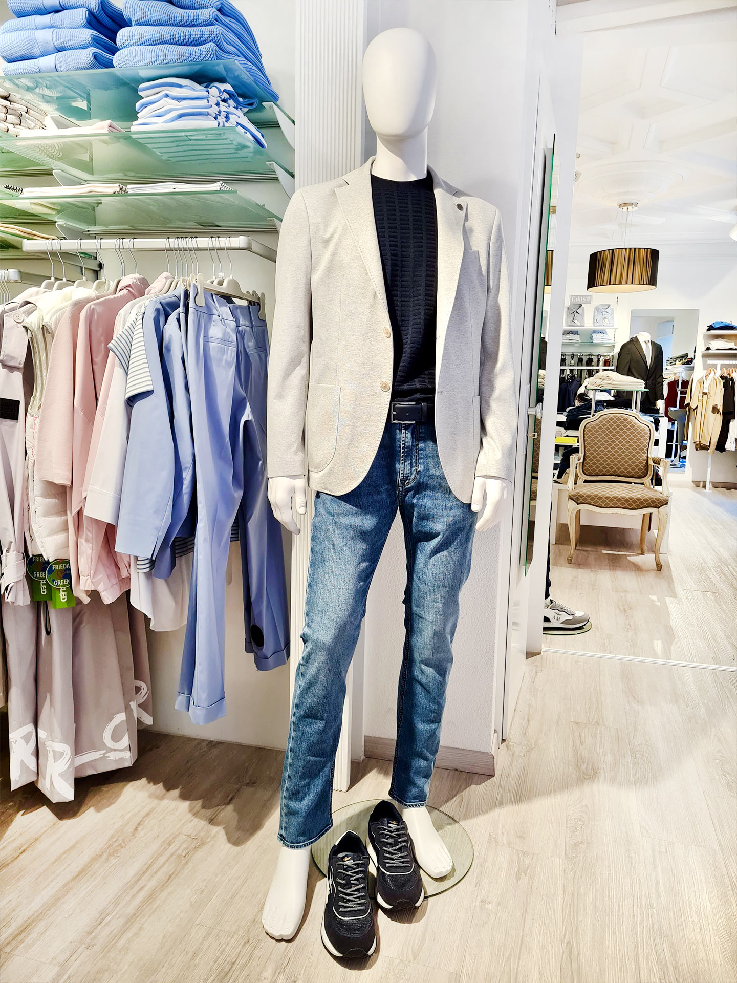 Baldessarini Jersey-Sakko & Slim-Fit-Jeans mit Joop! Knit