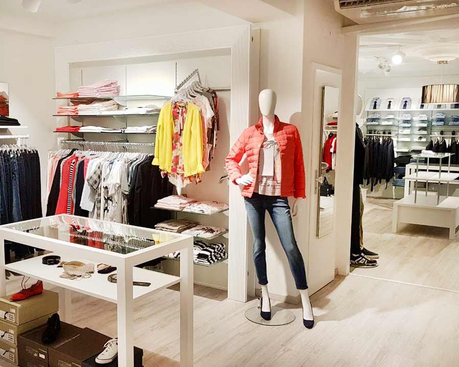 Stilvolles Ambiente bei Heike Rieck – Boutique für exklusive Modemarken in Bad Säckingen